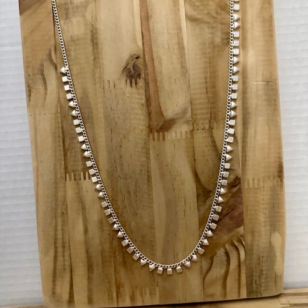 Silver tone drop necklace
